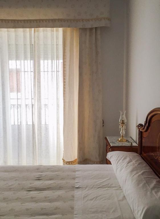La Casa De Manolo Villa Cazalla de la Sierra Room photo
